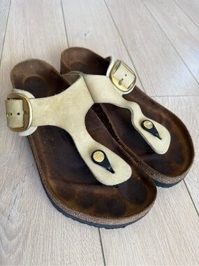 Birkenstock Gizeh Big Buckle Sandals Womens 9 EU 40 Beige Nubuck Thong Footbed